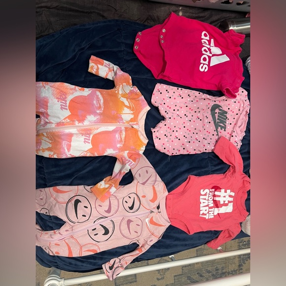 Babygirl name brand clothes 3mo, 0-3 mo - Picture 1 of 1